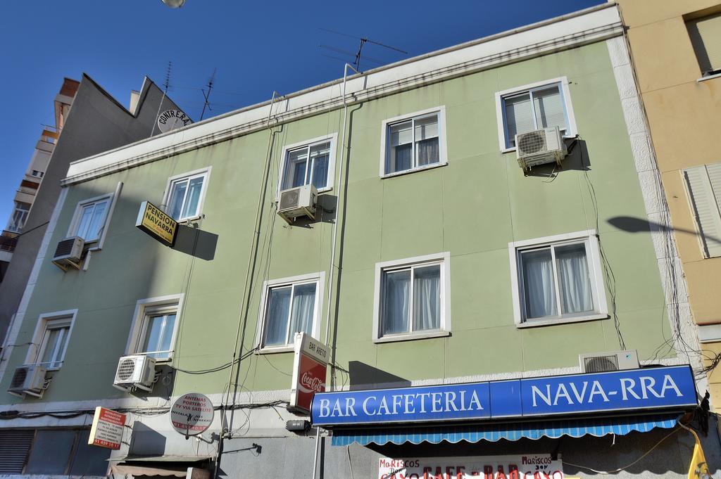 Pensión Navarra Madri Exterior foto